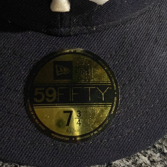 Yankees special edition fitted hat (Subway series NY vs NY) 7 3/4 - Picture 3 of 4